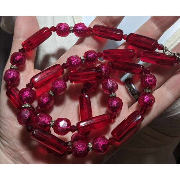 Vintage Pink And Red Beaded Statement Necklace - Picture 9 of 10